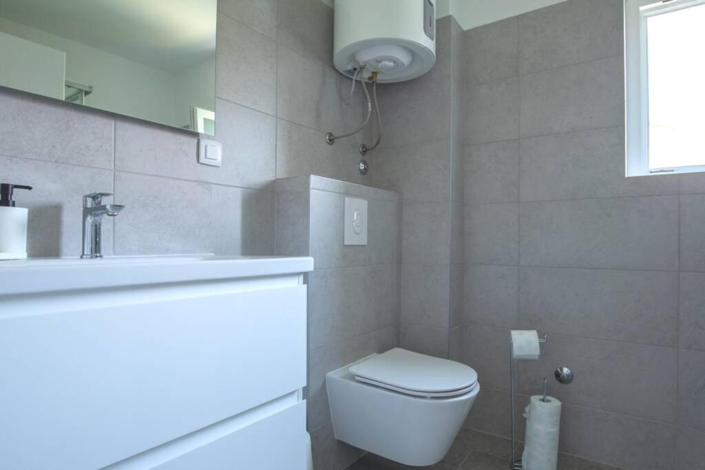 Willa Flora Relax House, Free Parking Peroj Zewnętrze zdjęcie