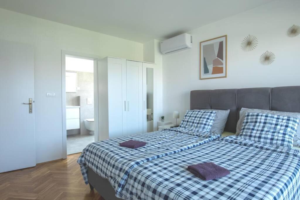 Willa Flora Relax House, Free Parking Peroj Zewnętrze zdjęcie