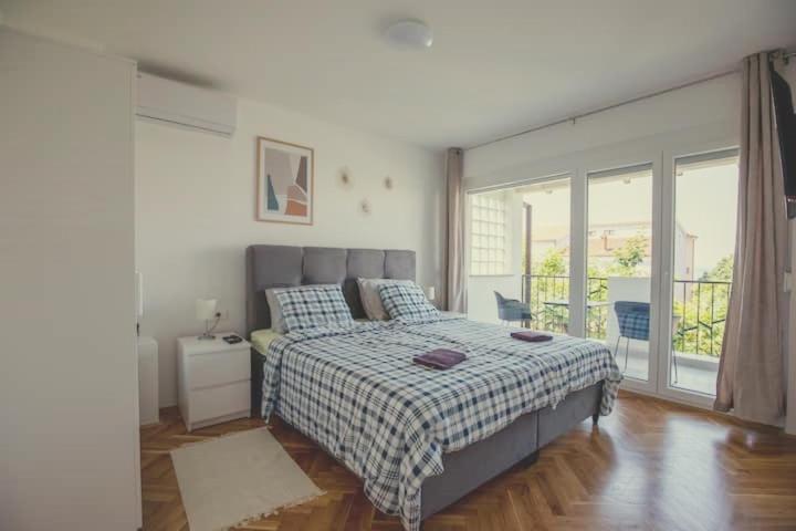 Willa Flora Relax House, Free Parking Peroj Zewnętrze zdjęcie