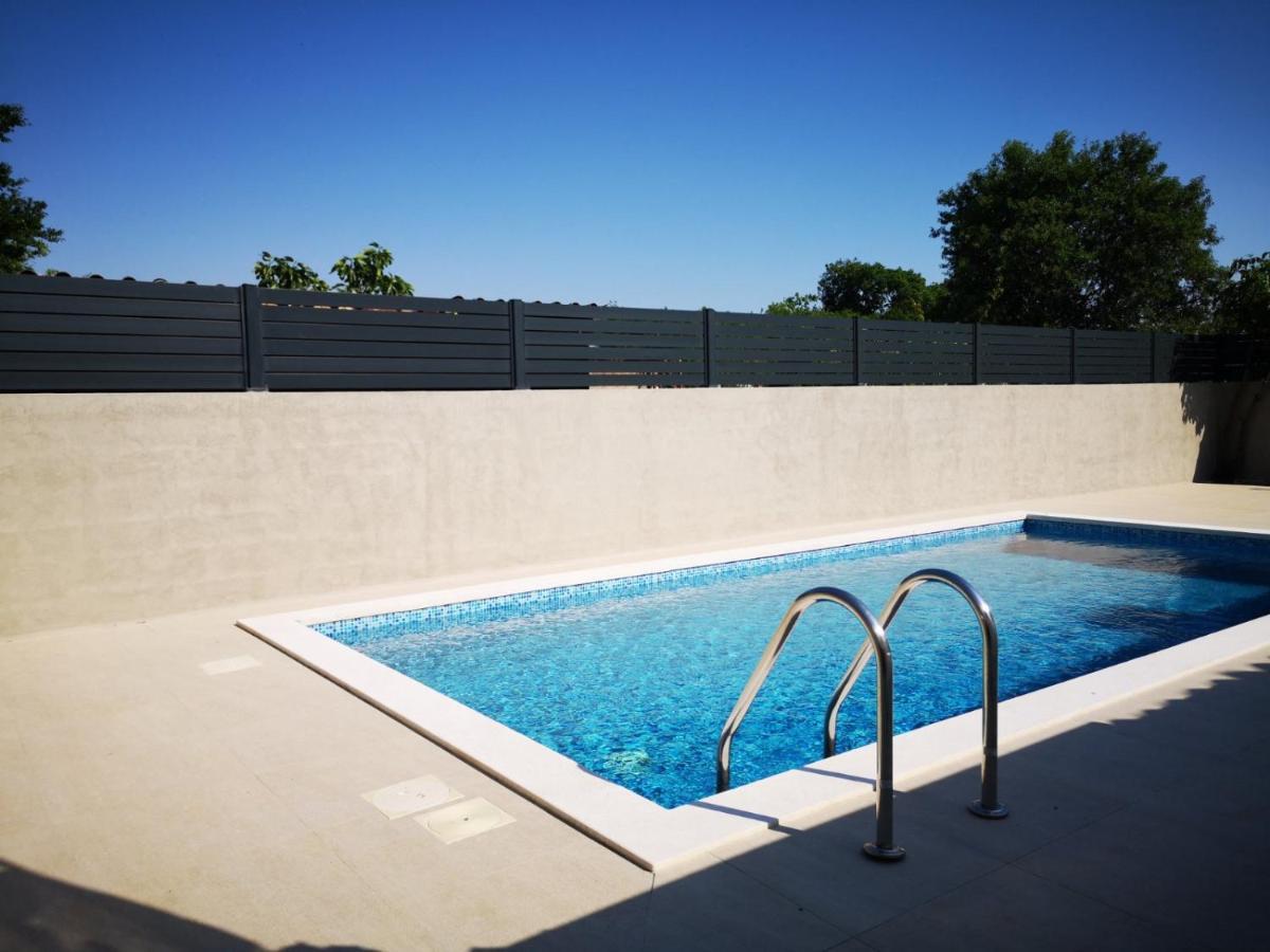 Willa Flora Relax House, Free Parking Peroj Zewnętrze zdjęcie